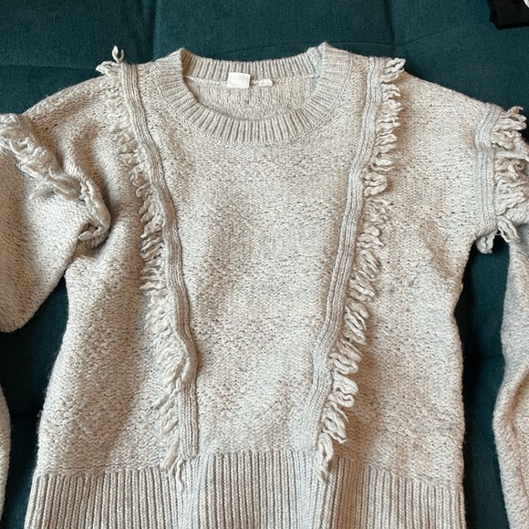 Gap Sweater - Picture 2 of 4